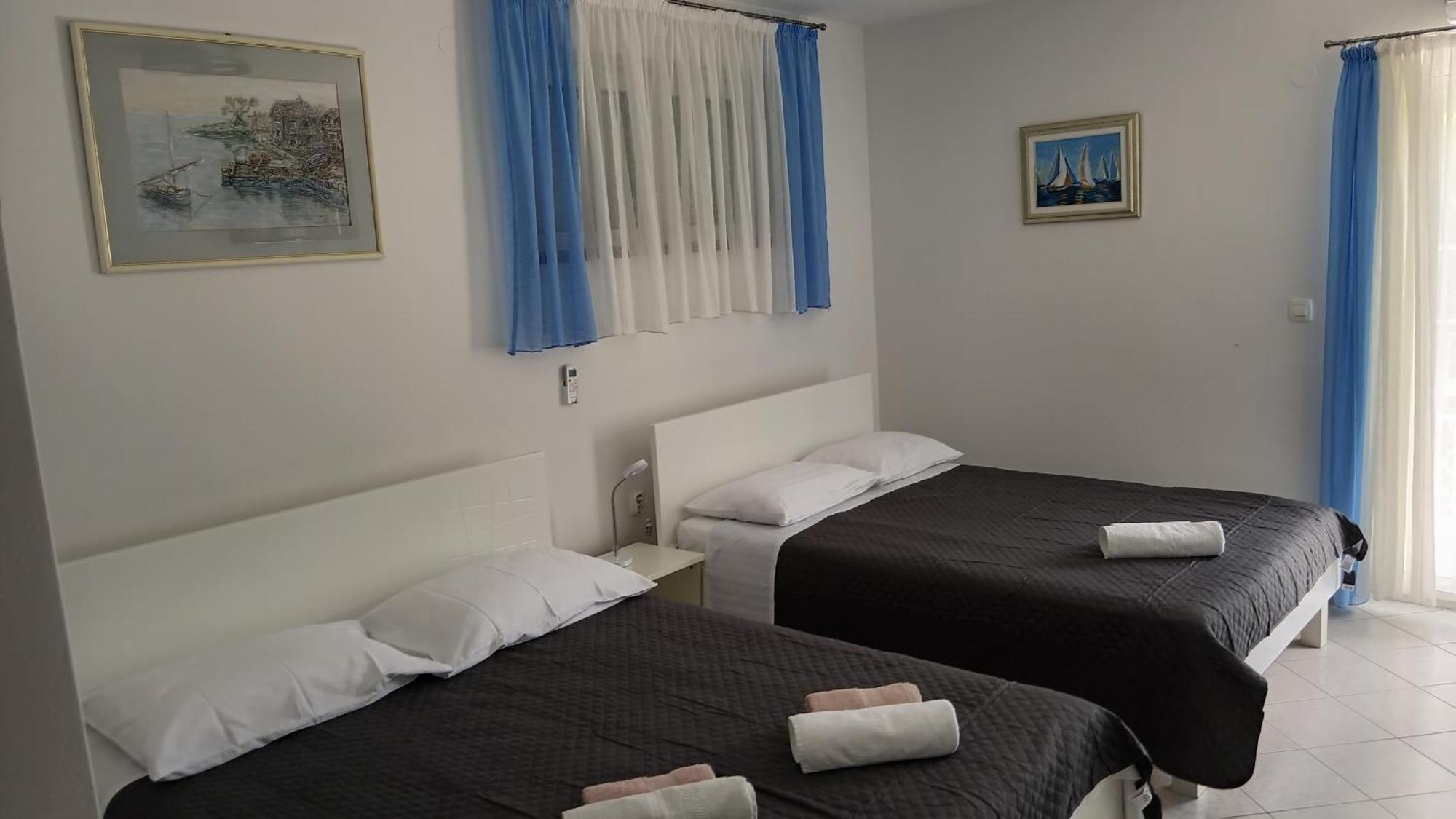 Artneo Apartmani Novalja Extérieur photo
