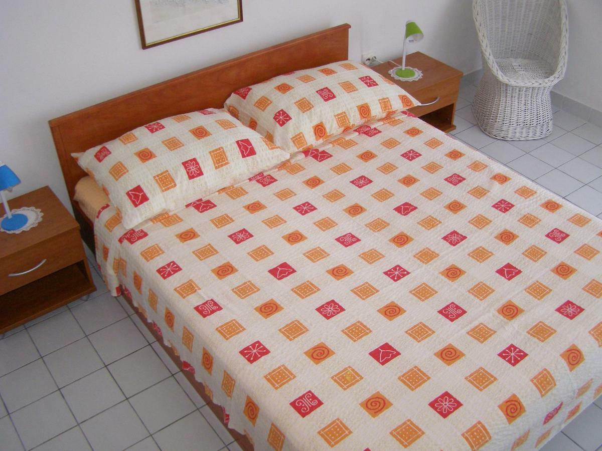 Artneo Apartmani Novalja Extérieur photo