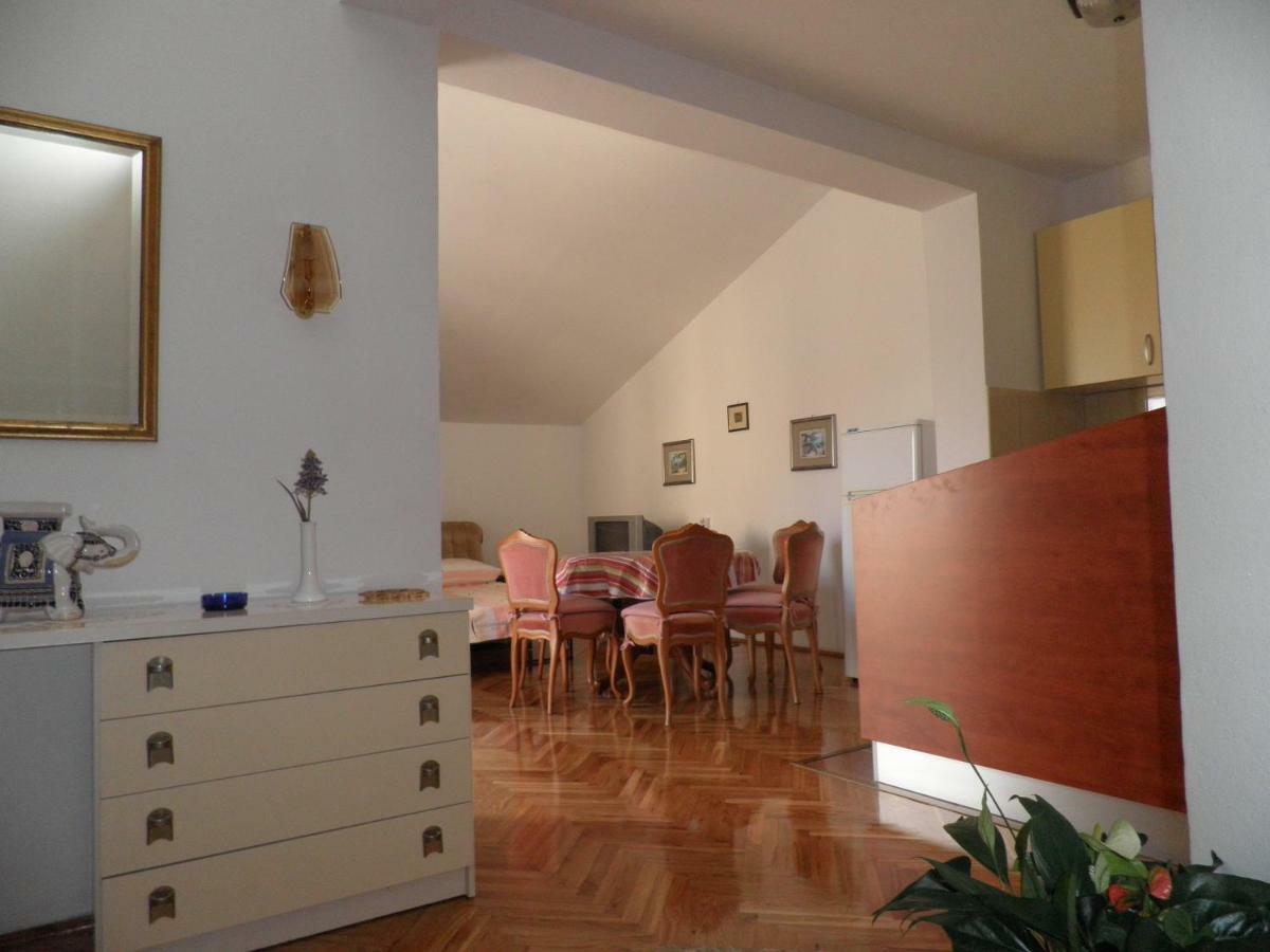 Artneo Apartmani Novalja Extérieur photo
